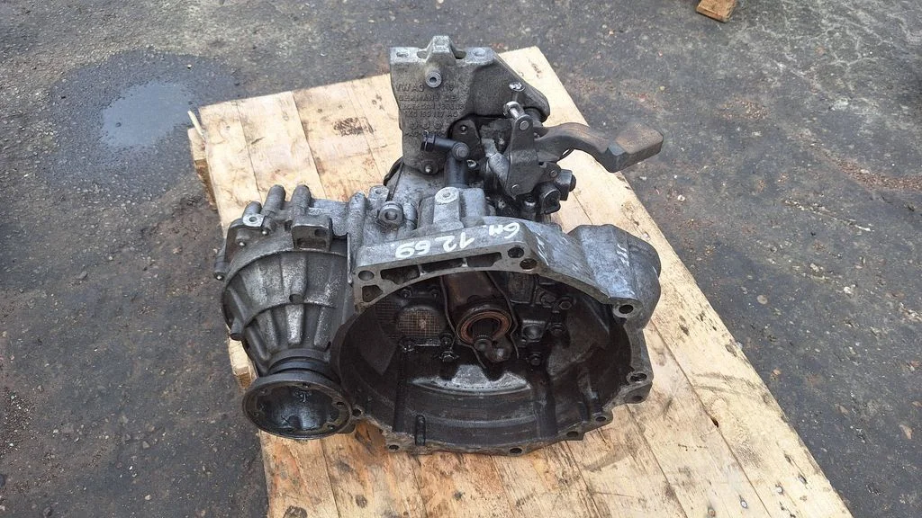 Mehaaniline 6-käiguline käigukast – Volkswagen Touran I (2003-2010)