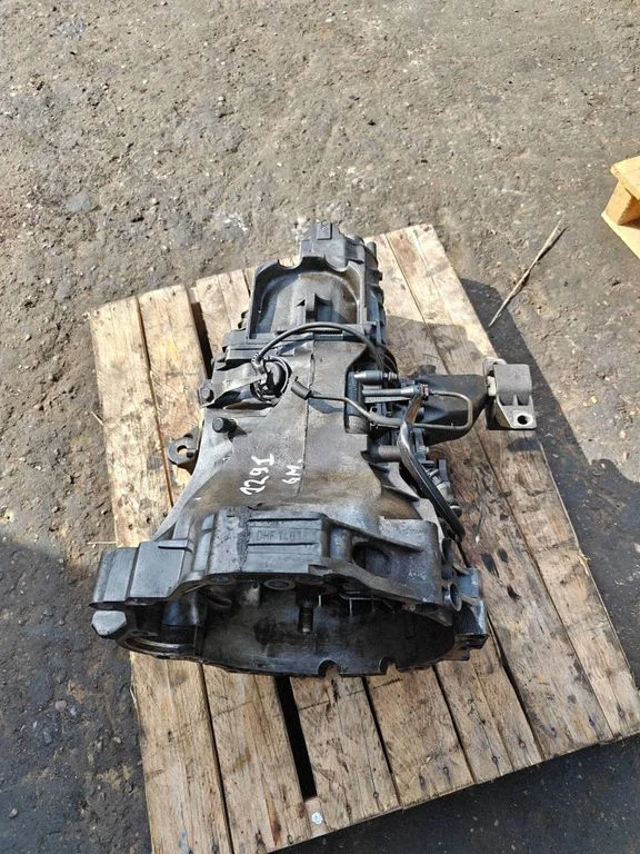 Manual 6 speed gearbox