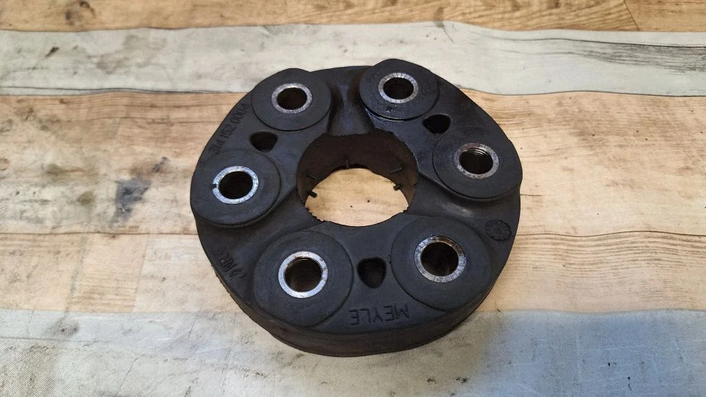 Rear prop shaft donut coupling/joint – BMW 5 Series E39 (1996-2003)