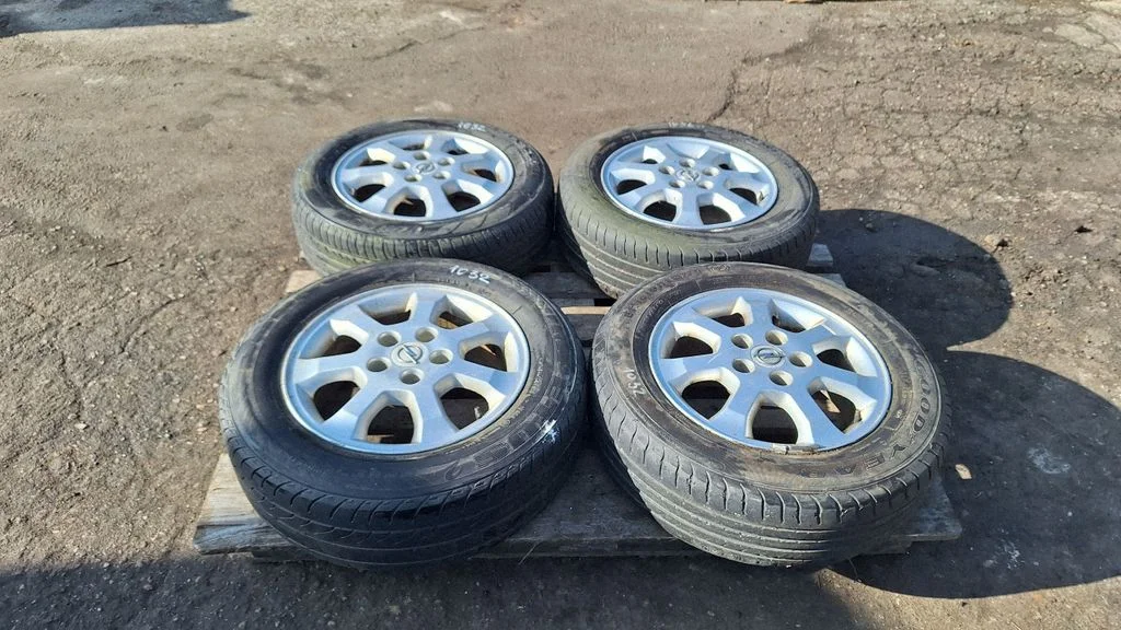 R15 alloy rim – Opel Vectra C (2005-2009)