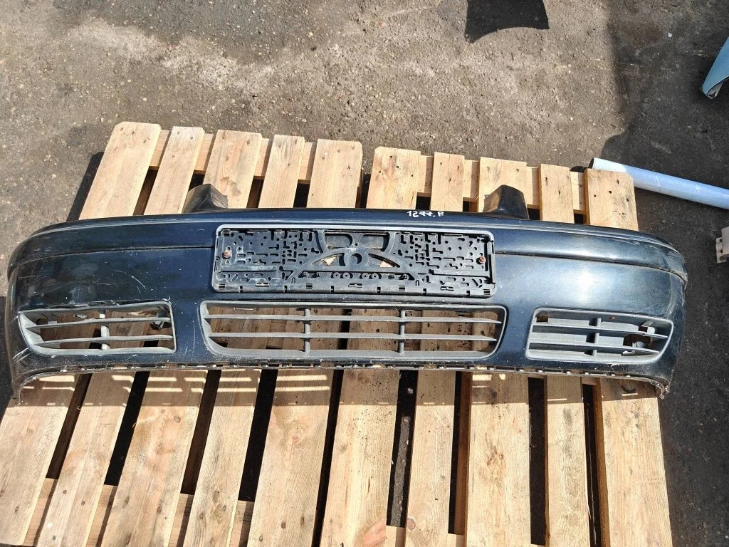 Front bumper 1J5807231