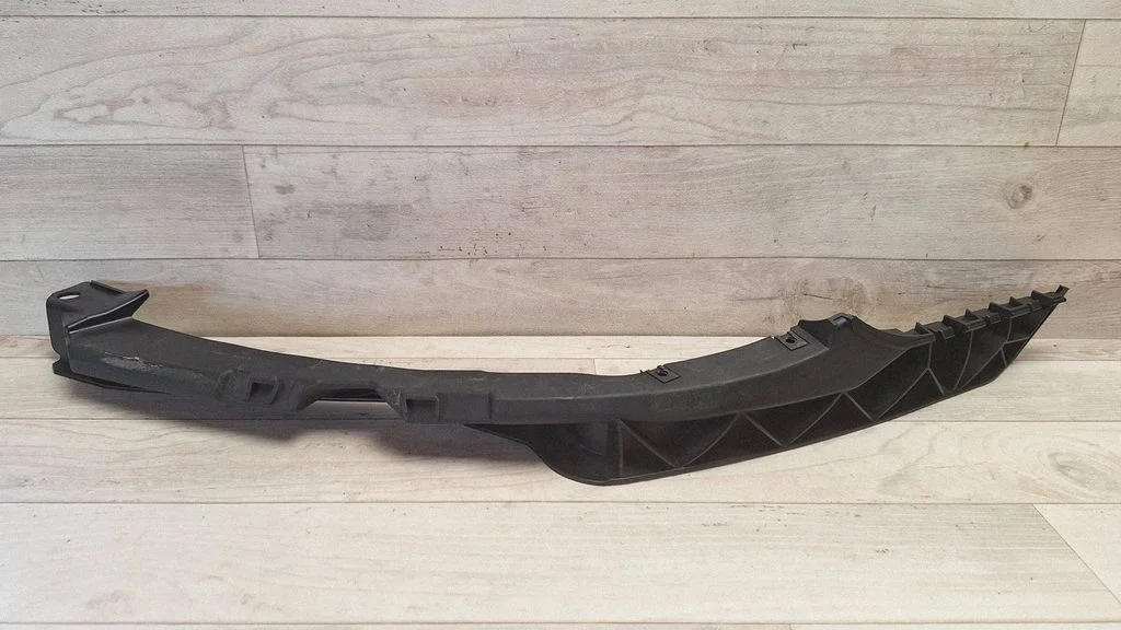 Wspornik zderzaka przedniego 1Z0807183D