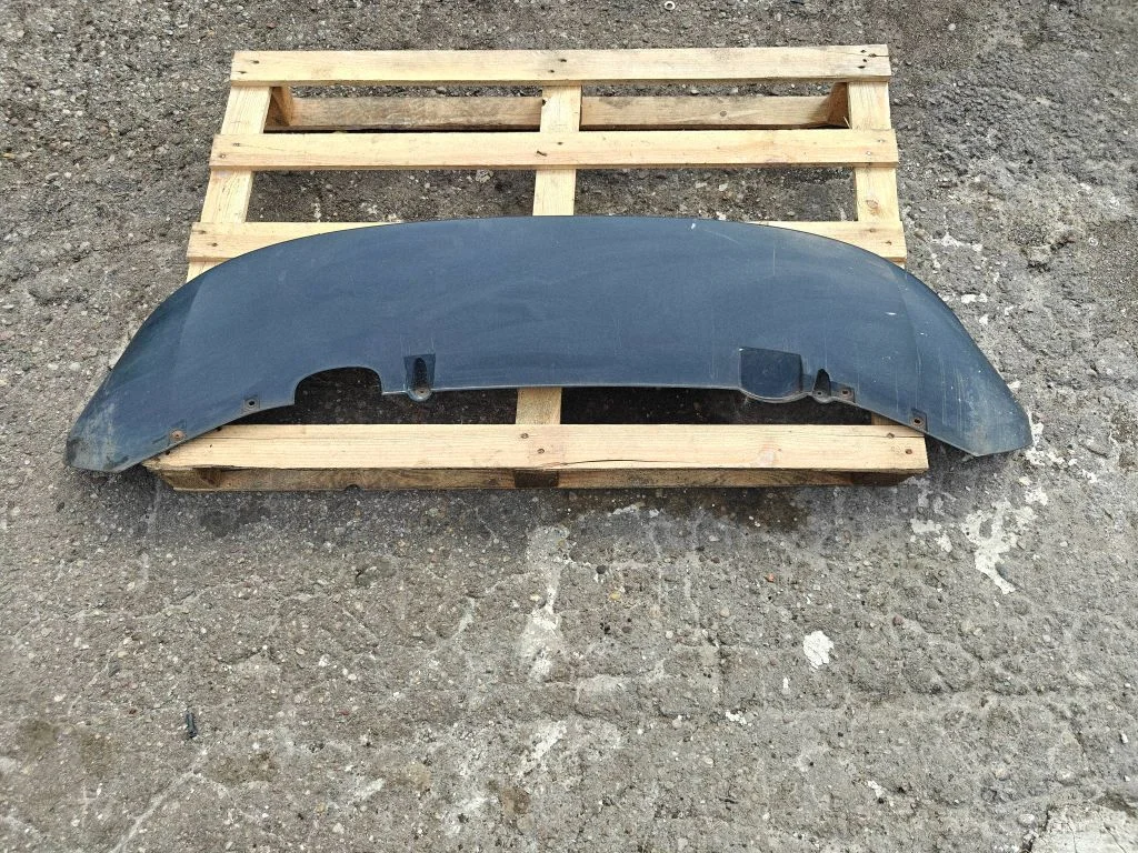 Esistange alumine osa (huul) – Seat Ibiza IV (6J,6P) (2008-2017)