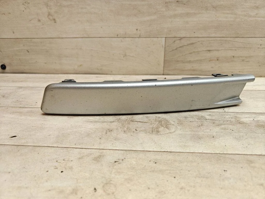 Listwa zderzaka przedniego 3C0807645A