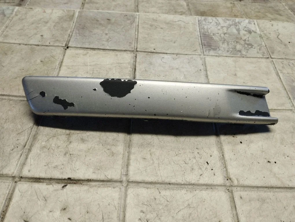 Priekšējā bampera apdares josla VW11039S31R