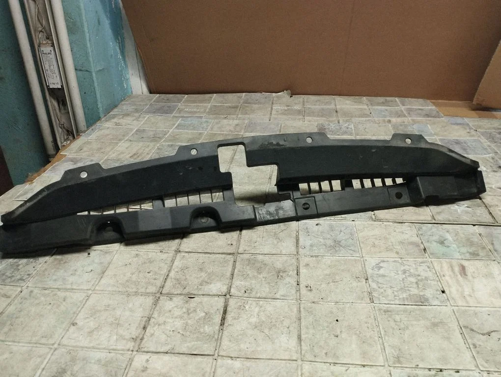 Mootorikapoti luku iluliist – Subaru Outback (2009-2014)
