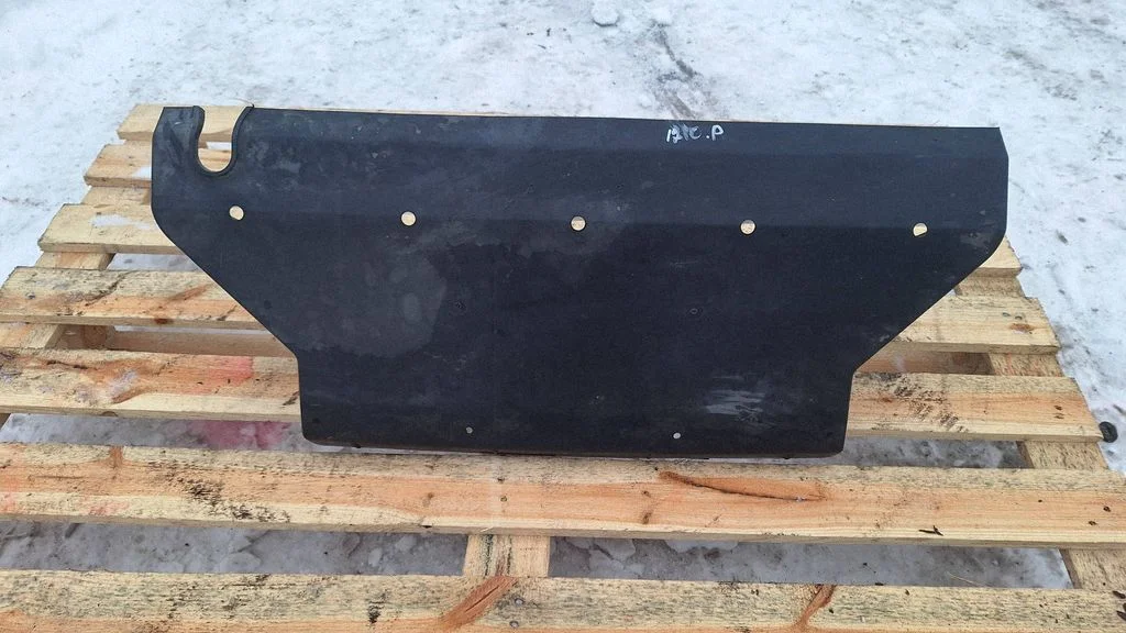 Front bumper skid plate/under tray 6C11V8B384BC