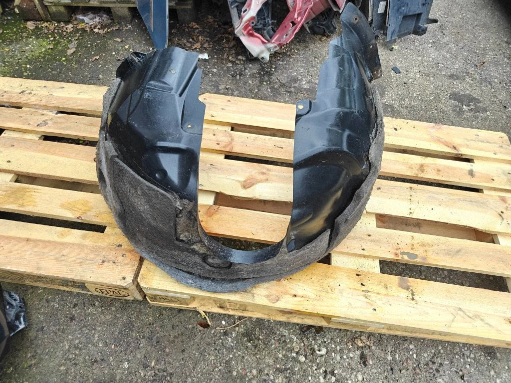 Front wheel arch liner splash guards – Ford Mondeo MK V (2014-)