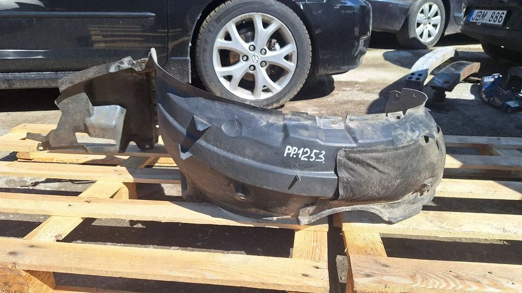 Nadkole przednie 538750F010