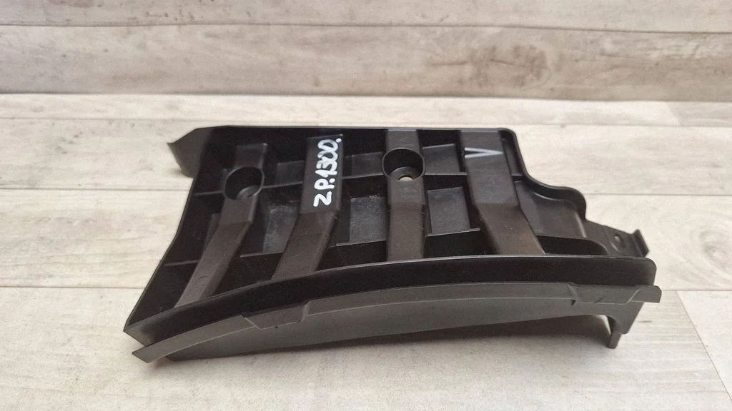 Rear bumper mounting bracket 4F5807898B