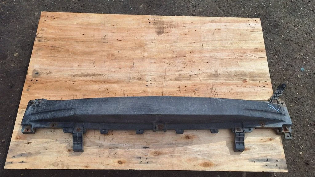 Rear bumper cross member 866313Z000