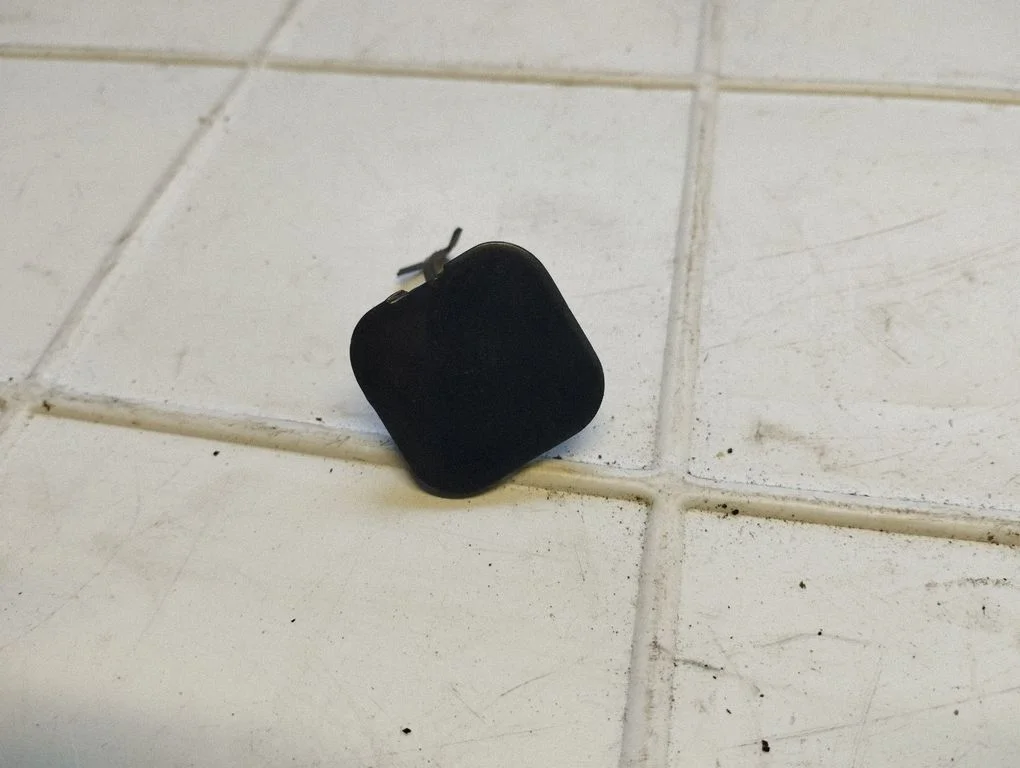Rear bumper row hook cap/cover 5216253020