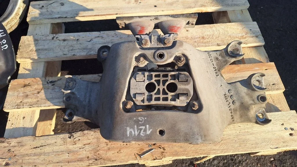 Gearbox mount