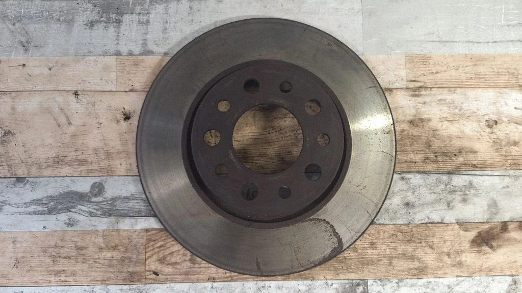 Aizmugurējais bremžu disks – aizmugurējā labā