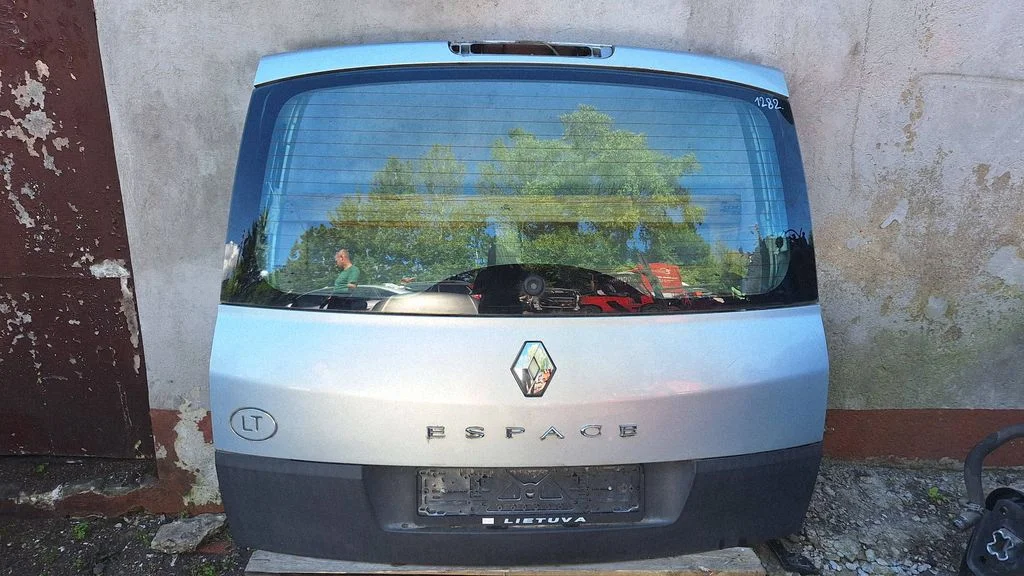 Tailgate/trunk/boot lid