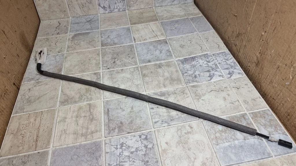 Front door cable line 5121299041605