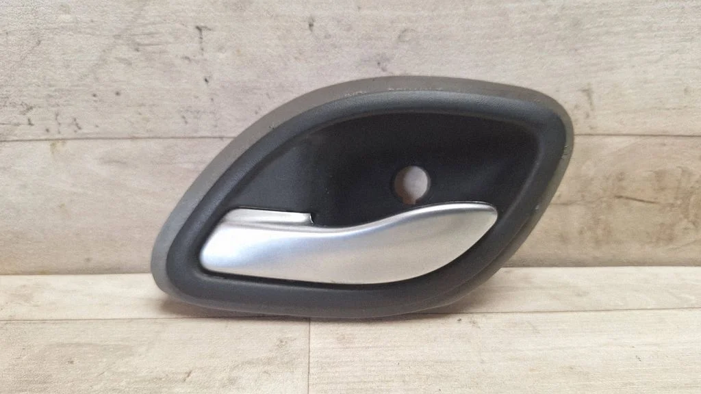 Rear door interior handle 8200000723