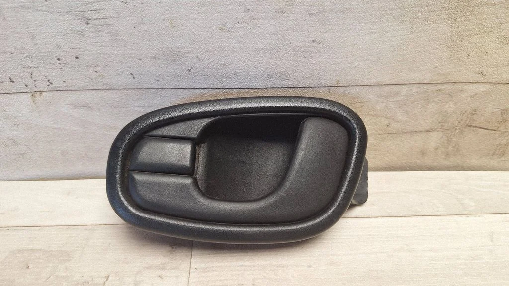 Rear door interior handle 96304018
