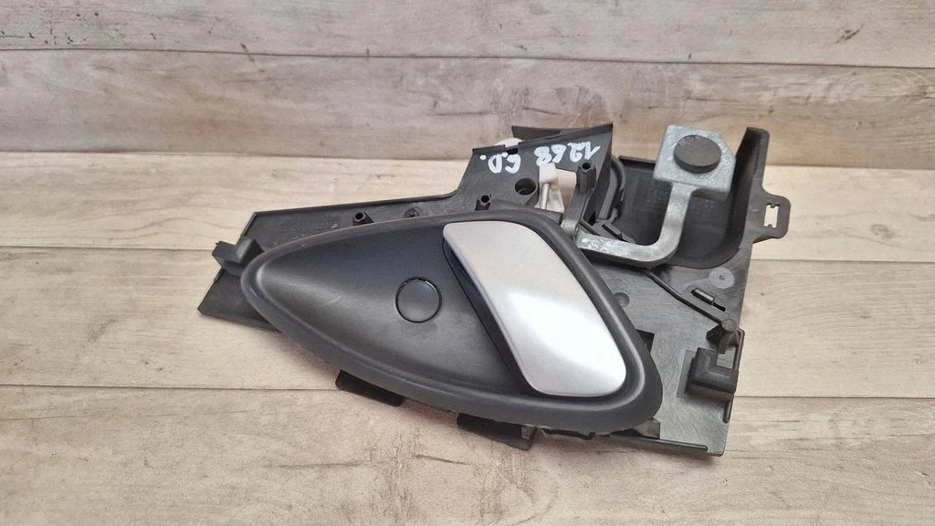 Rear door interior handle 9649218877