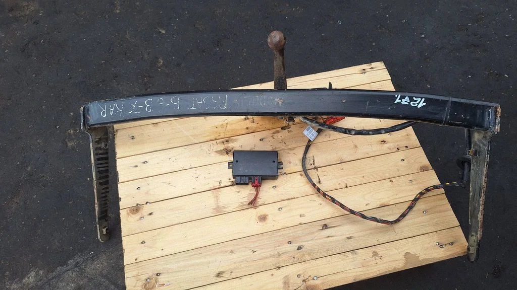 Tow bar set 1K0907383F