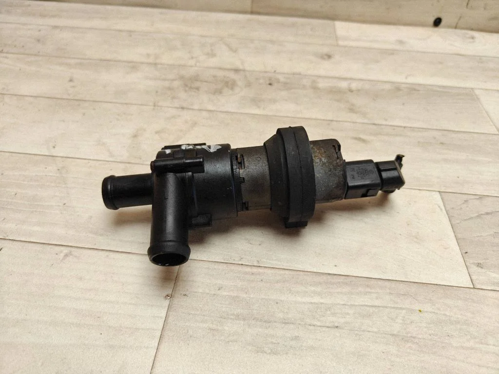 Electric auxiliary coolant/water pump 035959209