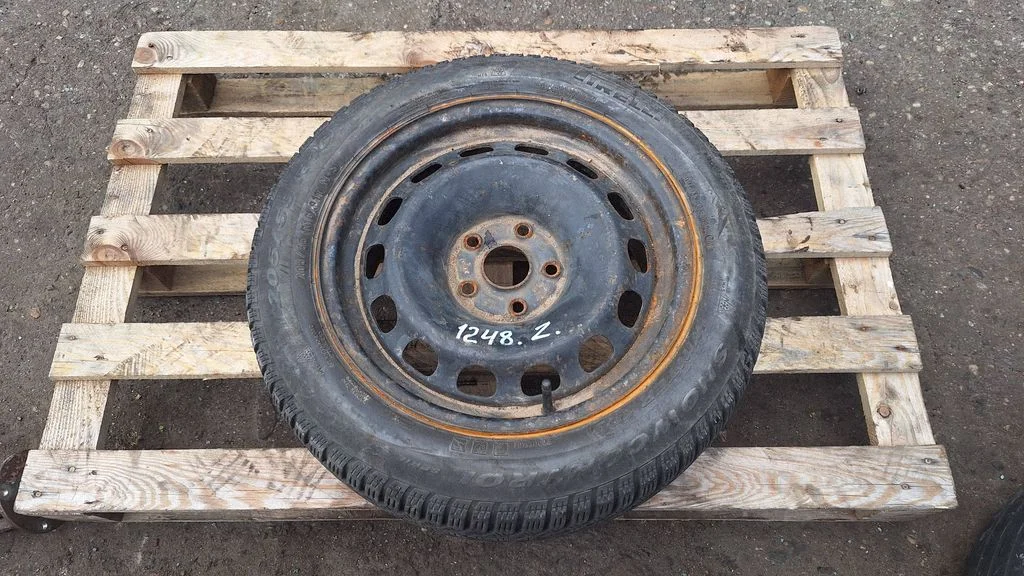 R16 steel rim – Volkswagen Passat CC (2008-2016)