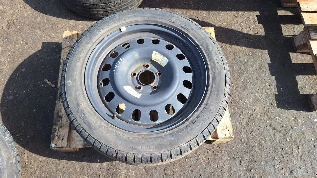 R17 steel rim