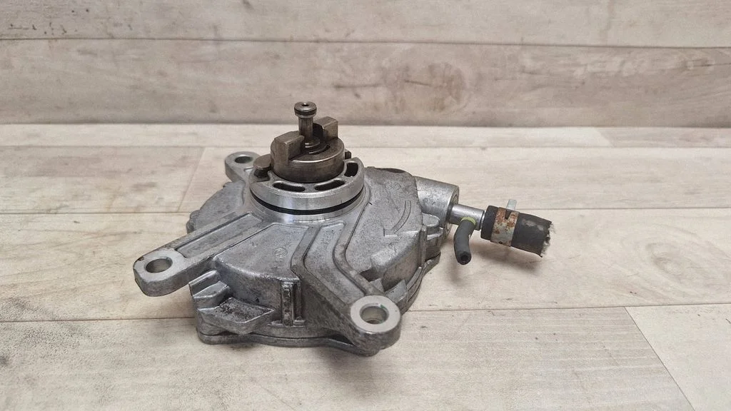 Vacuum pump