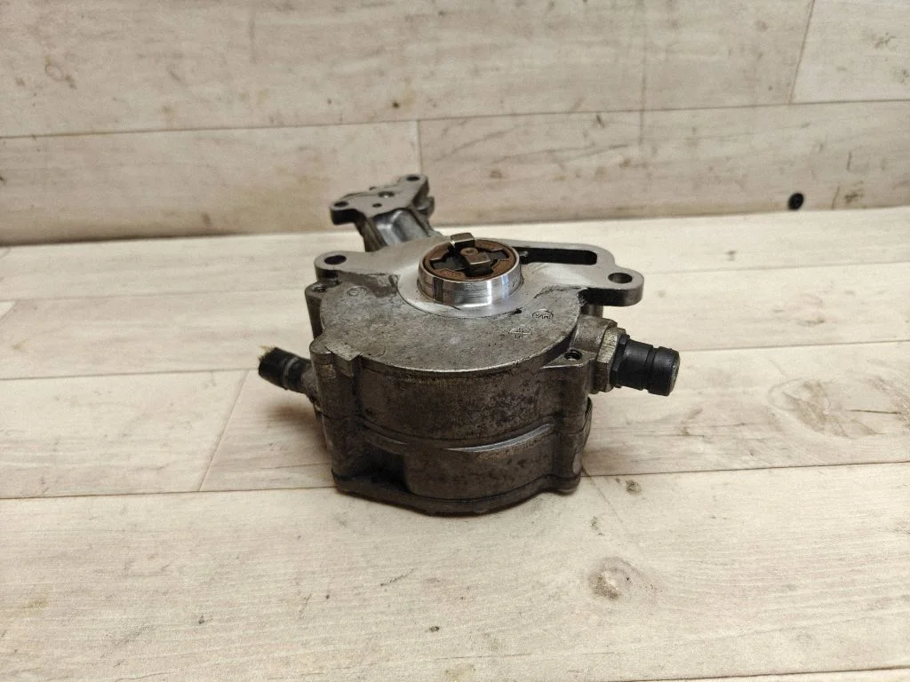Vaakumpump – Skoda Octavia Mk2 (1Z) (2004-2013)