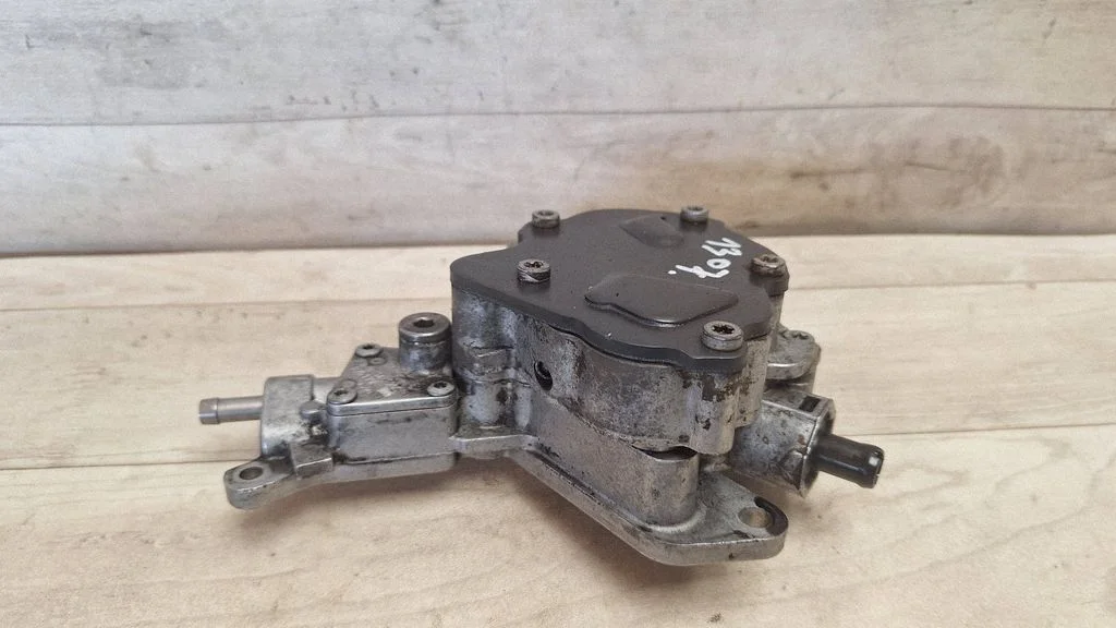 Vacuum pump 038145209N