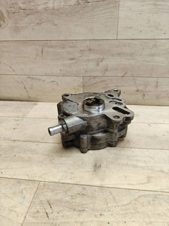 Vacuum pump 03G145209