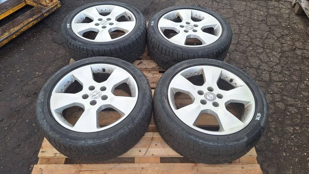 R17 alloy rim – Opel Signum (2003-2008)