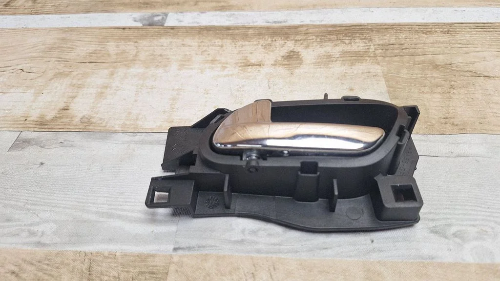Esiukse sisemine käepide – Citroen C4 I (2004-2010)