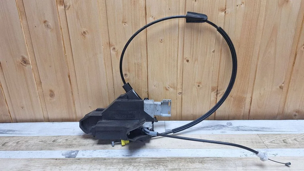 Front door lock – Citroen C4 I (2004-2010)