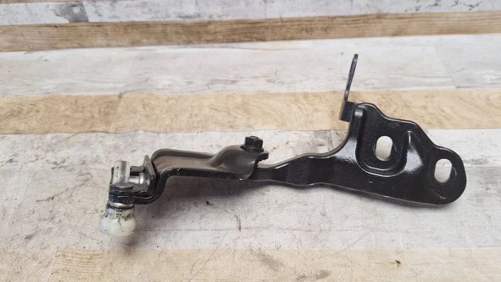 Sliding door upper roller guide/hinge – Ford Transit Custom (2013-2023)