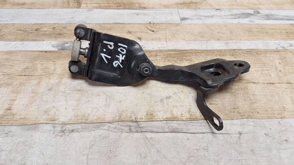 Sliding door upper roller guide/hinge – Ford Transit Custom (2013-2023)