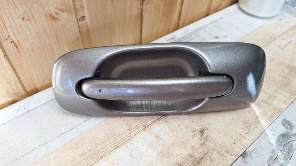 Sliding door exterior handle – Chrysler Voyager (2004-2007)