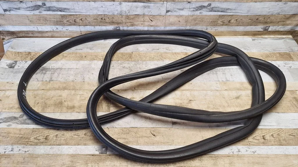 Sliding door rubber seal – Ford Transit Custom (2013-2023)