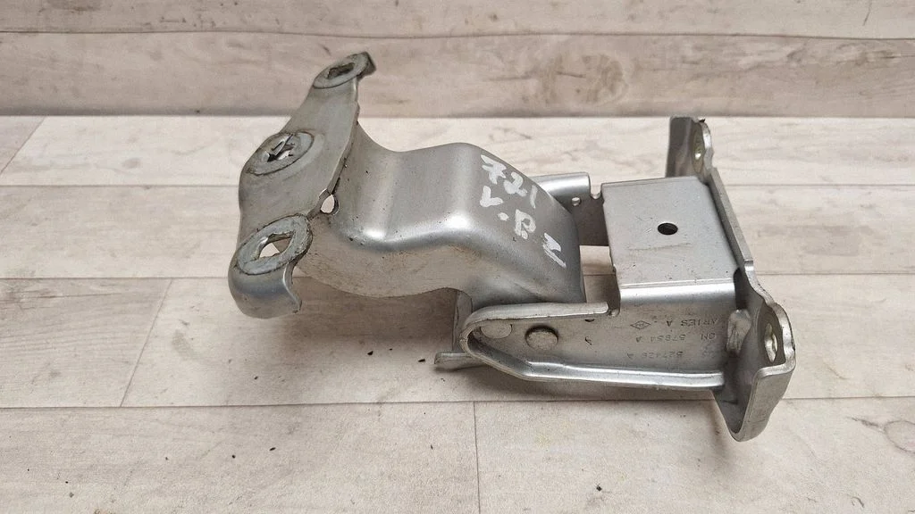 Laadimisukse ülemine hing – Opel Vivaro (2001-2014)