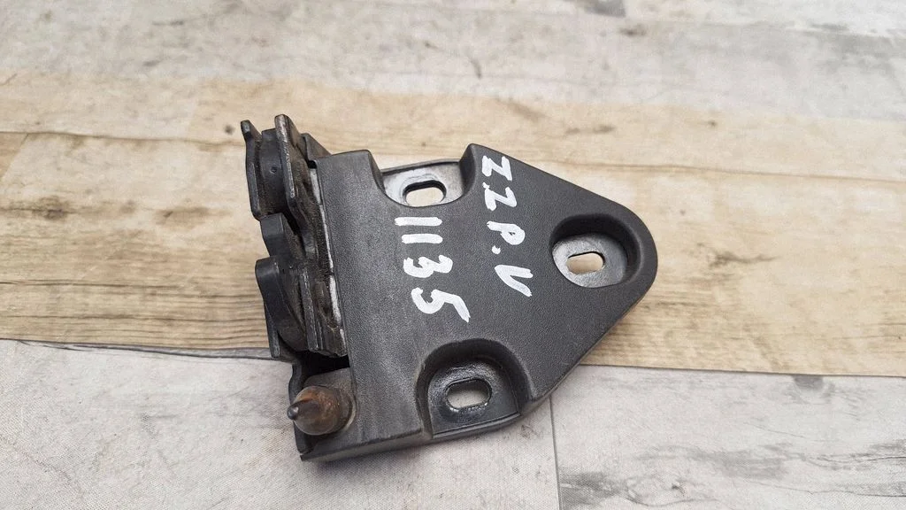 Laadimisukse lukk – Renault Trafic II (X83) (2001-2014)