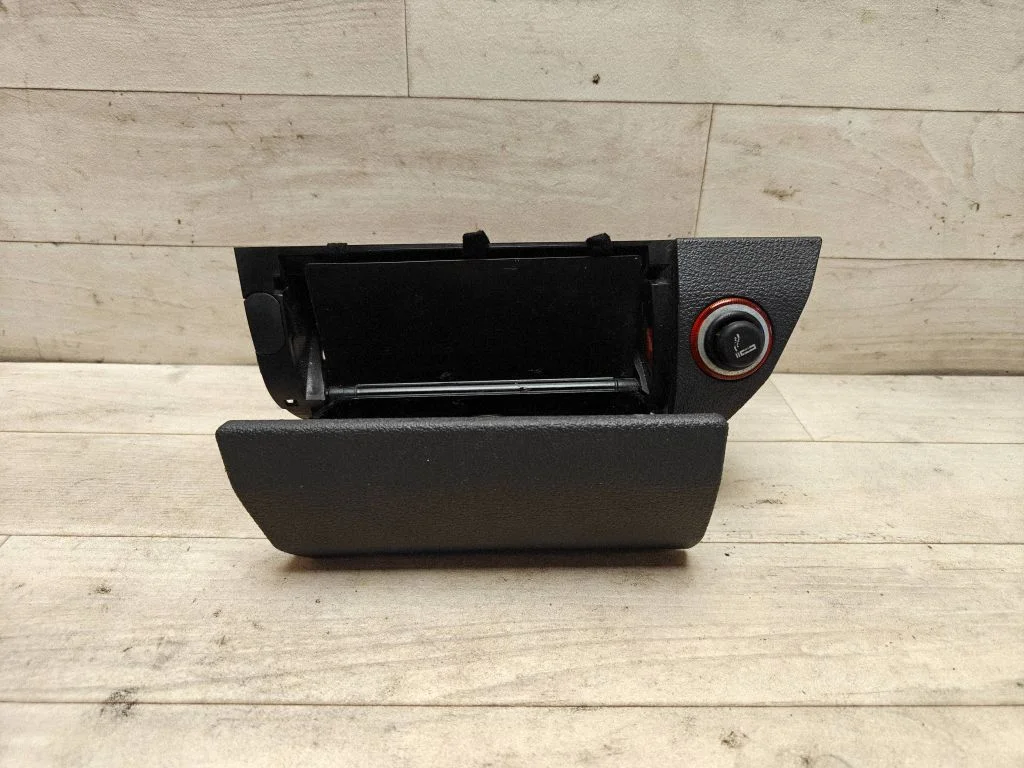 Auto tuhatoos – Volkswagen Touran I (2003-2010)