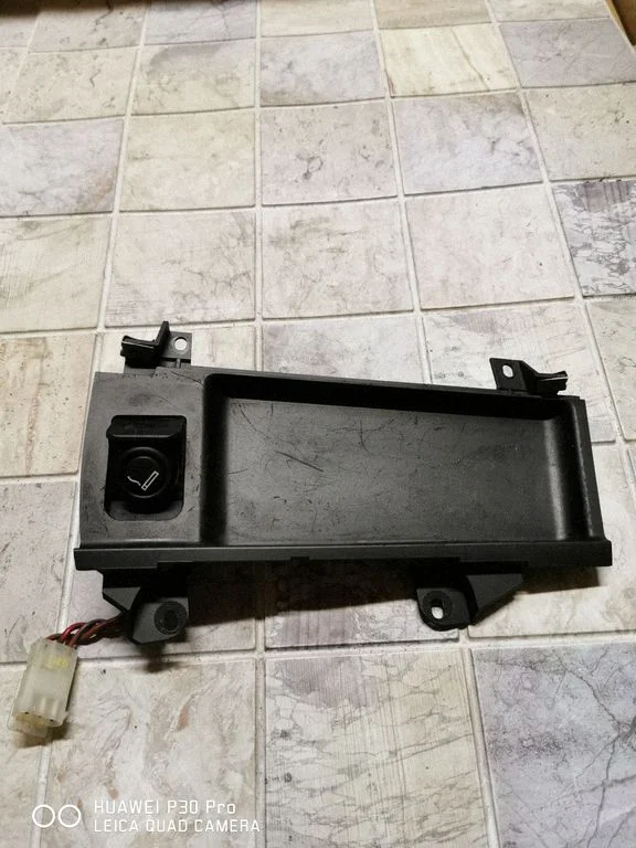 Sigaretisüütaja viimistlus – BMW 5-seeria E39 (1996-2003)