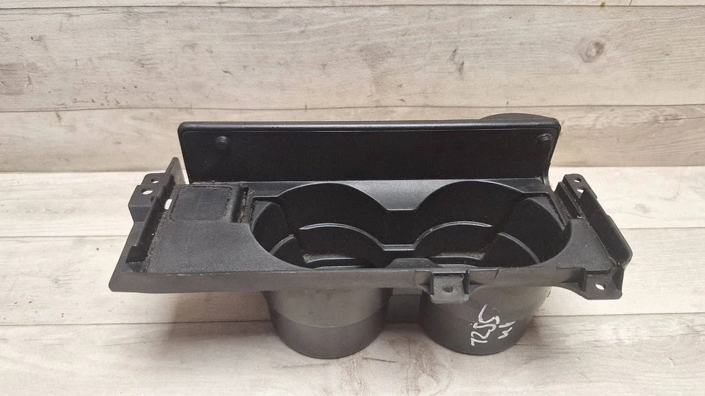 Cup holder – Mazda 3 II (2009-2013)