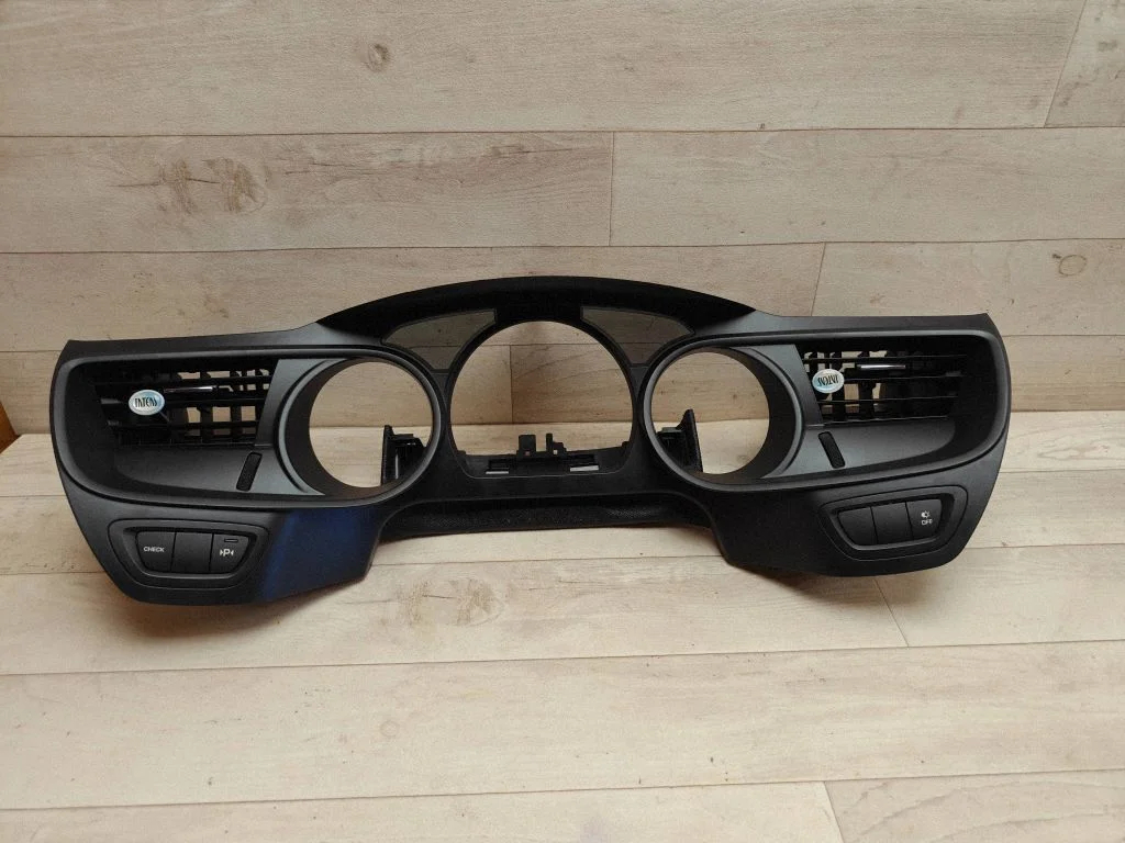 Näidikute paneeli viimistlus – Citroen C5 (2008-2016)