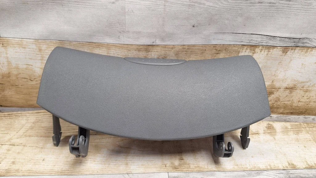 Glove box lid/cover – Toyota Yaris Verso (1999-2005)