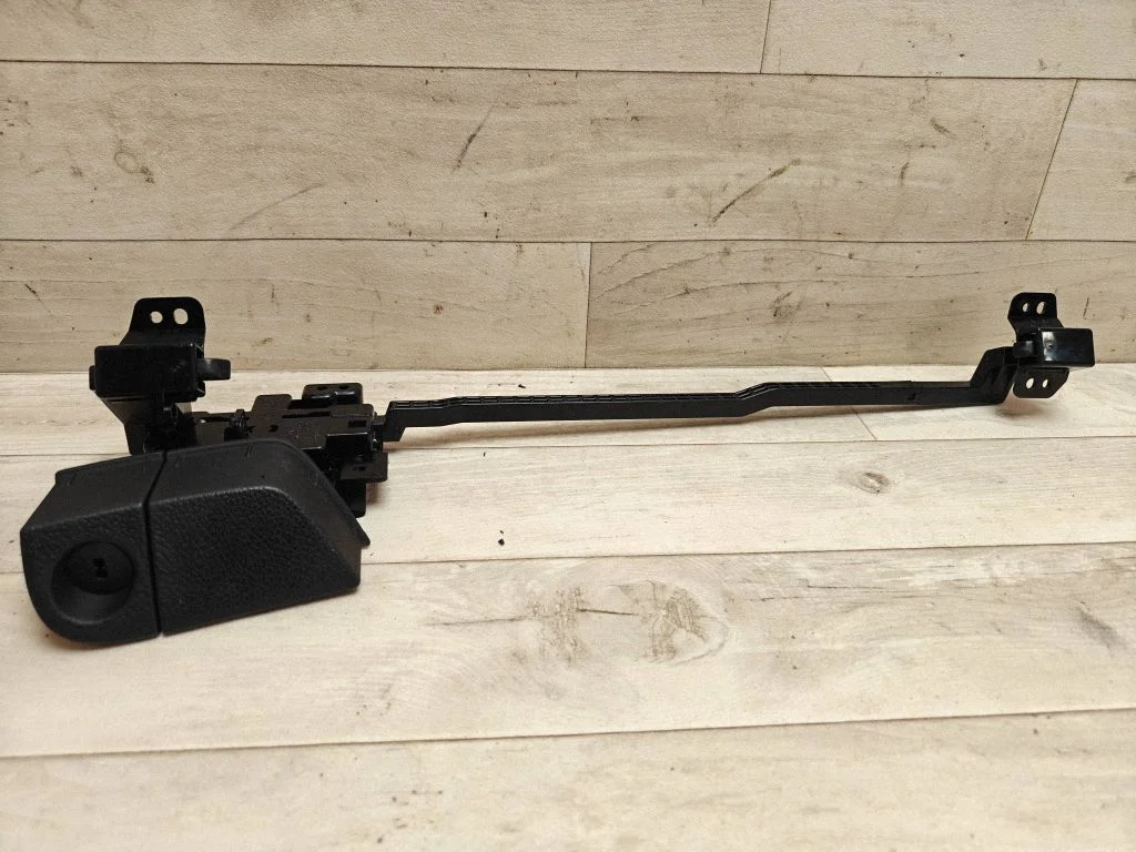Glove box handle – Hyundai i40 (2011-)