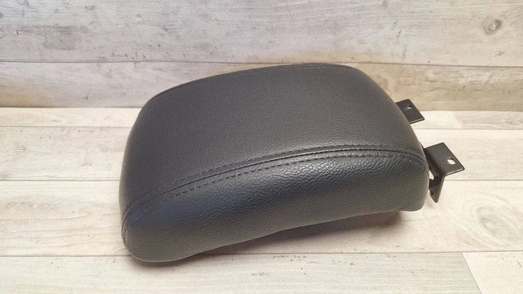Armrest 96449736