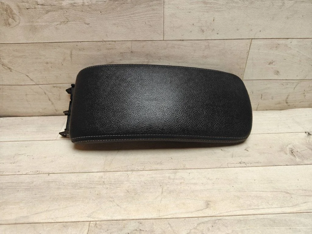 Armrest 1000967