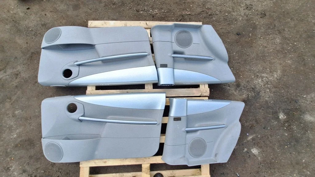 Front door card panel trim 9642000377