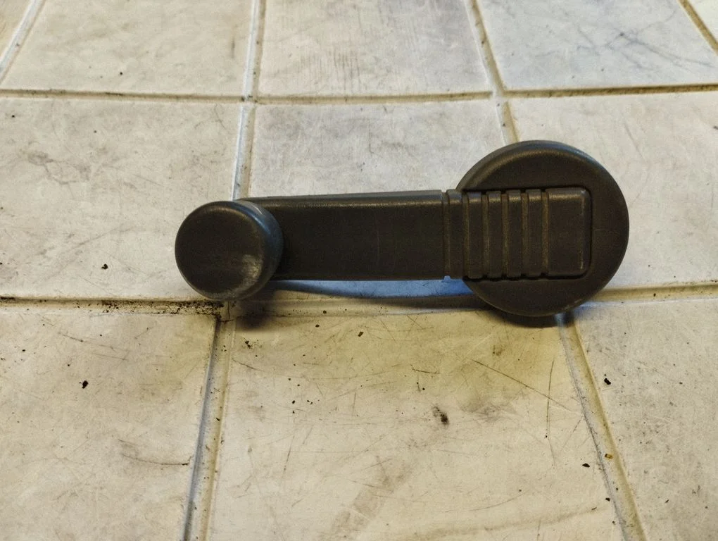 Front door window winding handle 7700794752